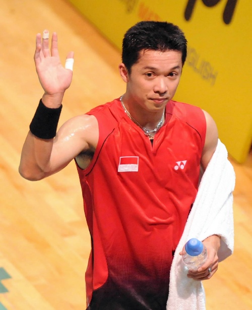 开云在线直播-印度羽毛球队鏖战印尼羽毛球队，陶菲克高光表现