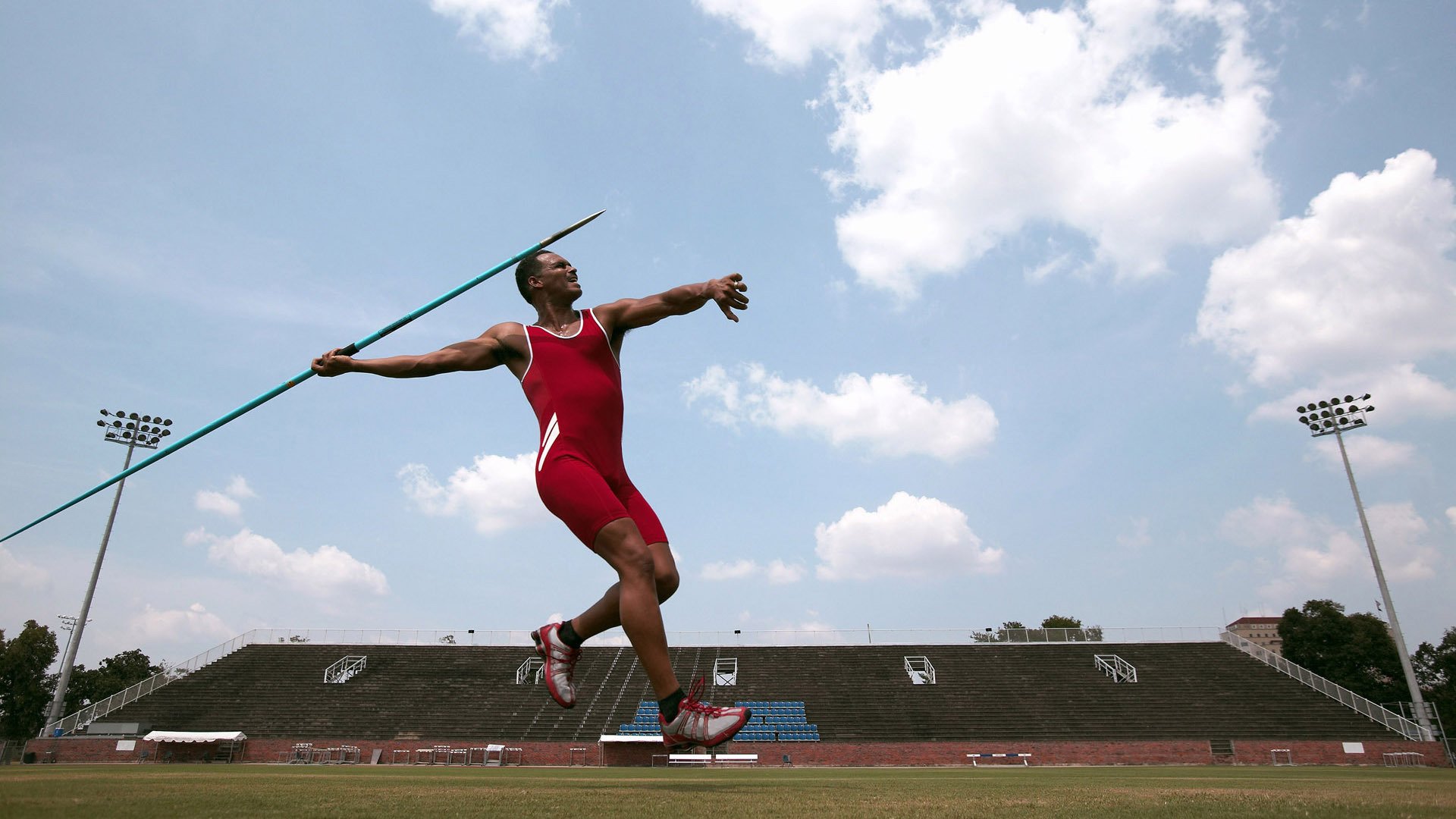 教科书般的胜利,西亚卡姆如何带领广东队击溃雄鹿